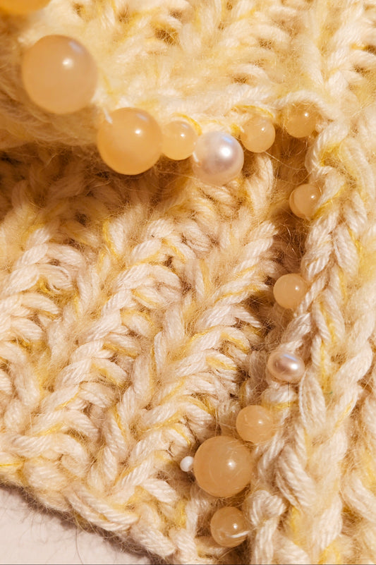 Kragen mit Perlen und Calzit handgestrickt