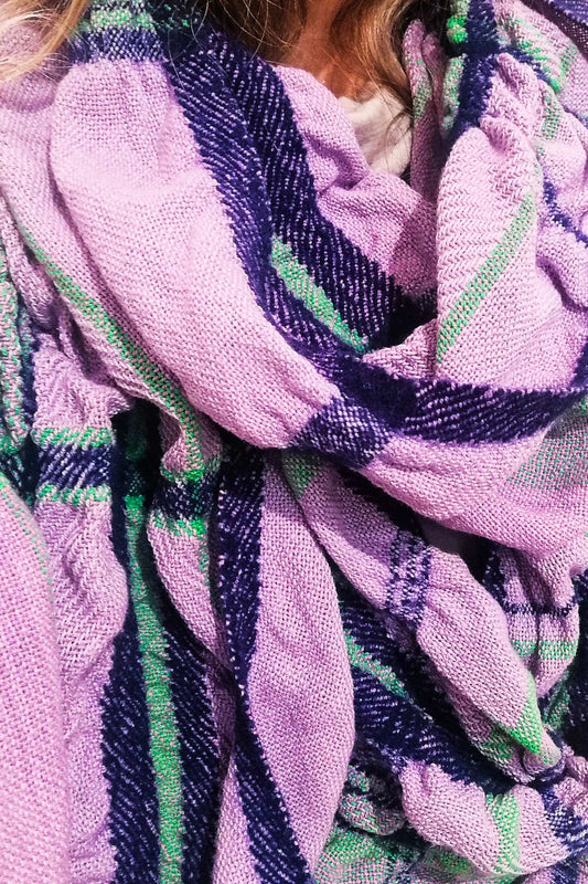 Extra Langer Schal aus Leinen-Baumwoll-Wolle-Mix | Handgewebt