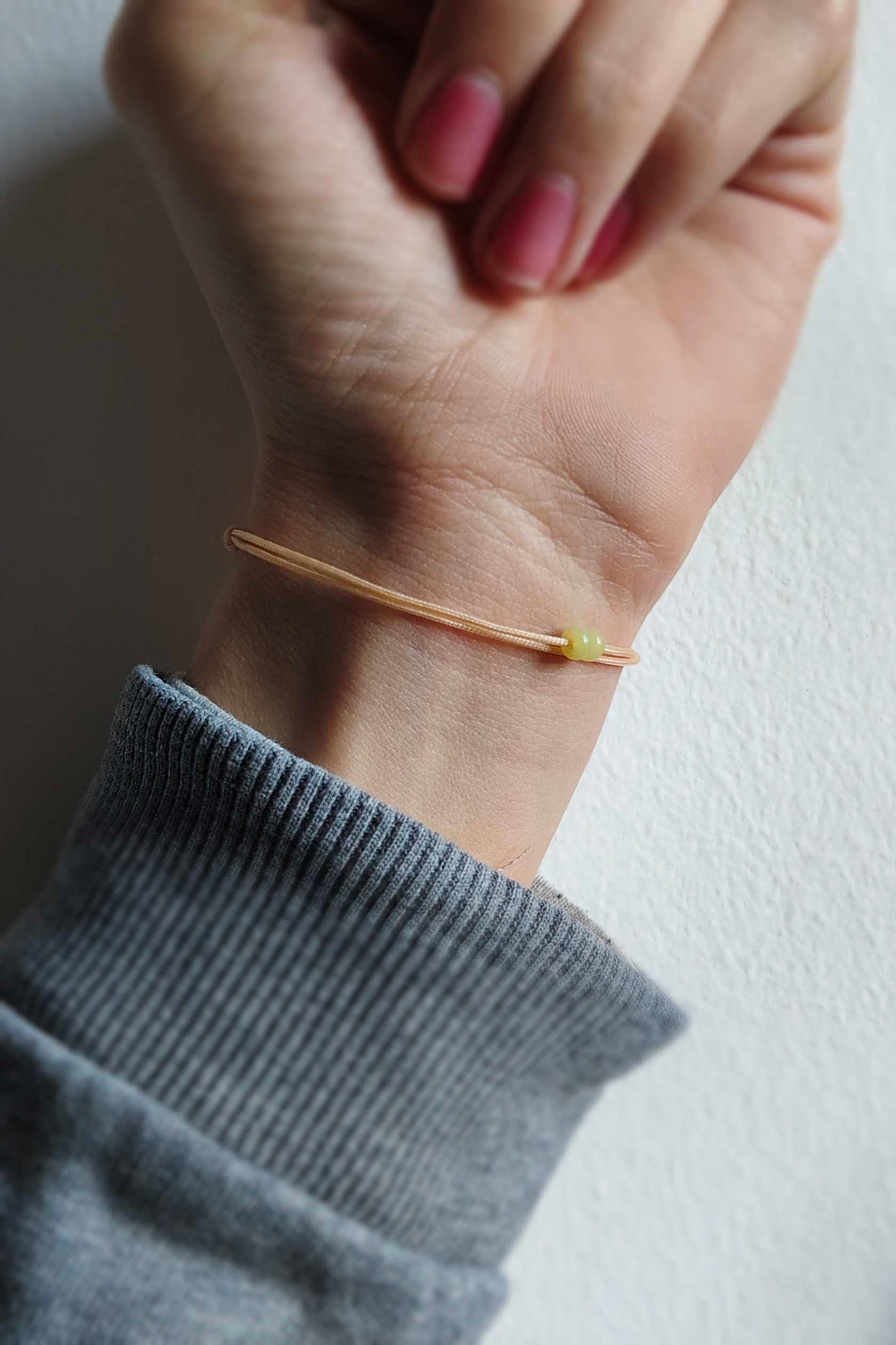 Zartes Serpentin Armband gelbgrün & apricot