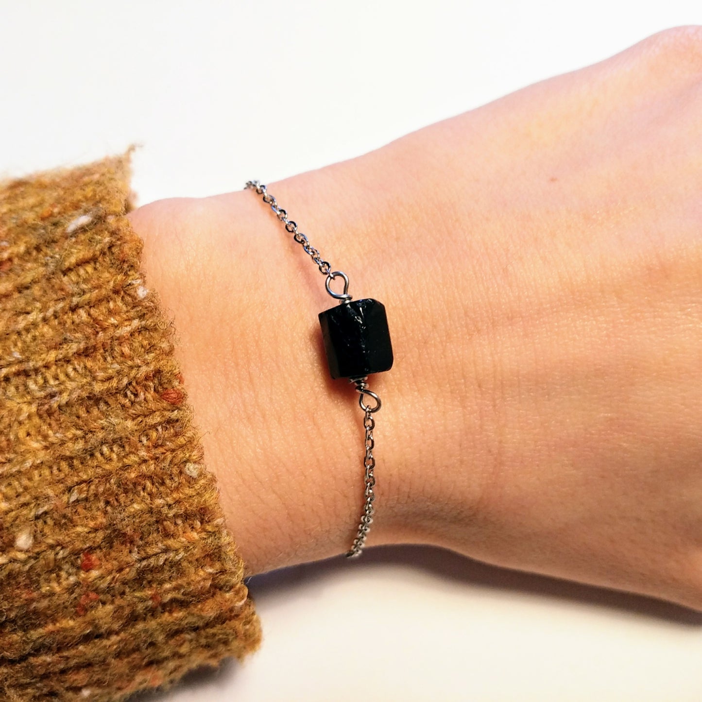 Schwarzer Turmalin & silber Armband schlicht schwarz | Edelstahl Schmuck