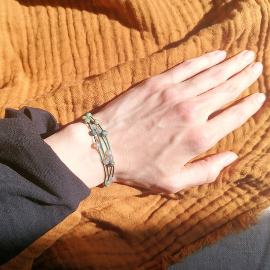 Mehrreihiges Edelstein Armband - afrikanischer Türkis und Achat - grün grau beige