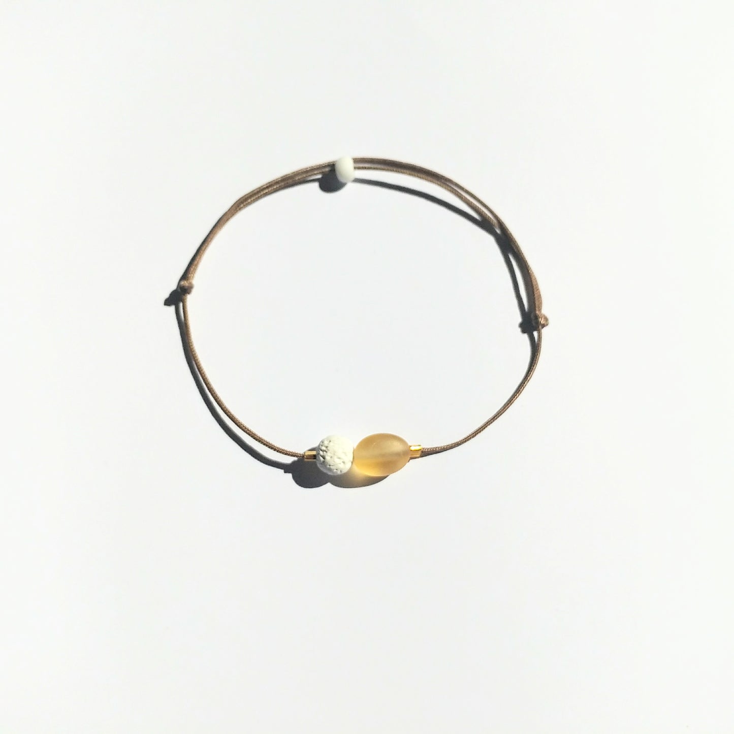 Zierliches Lava & gelber Citrin Armband - echt vergoldet