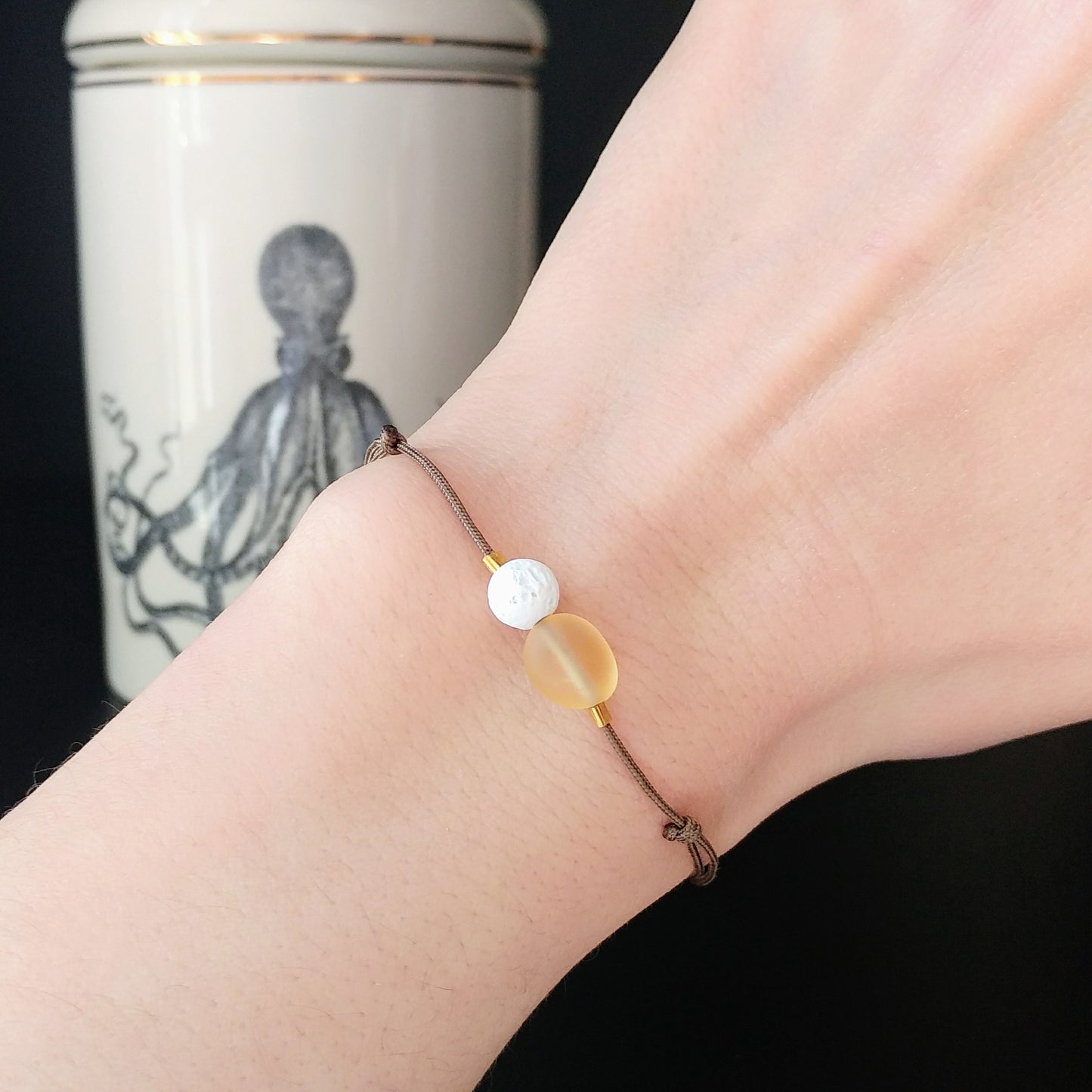 Zierliches Lava & gelber Citrin Armband - echt vergoldet