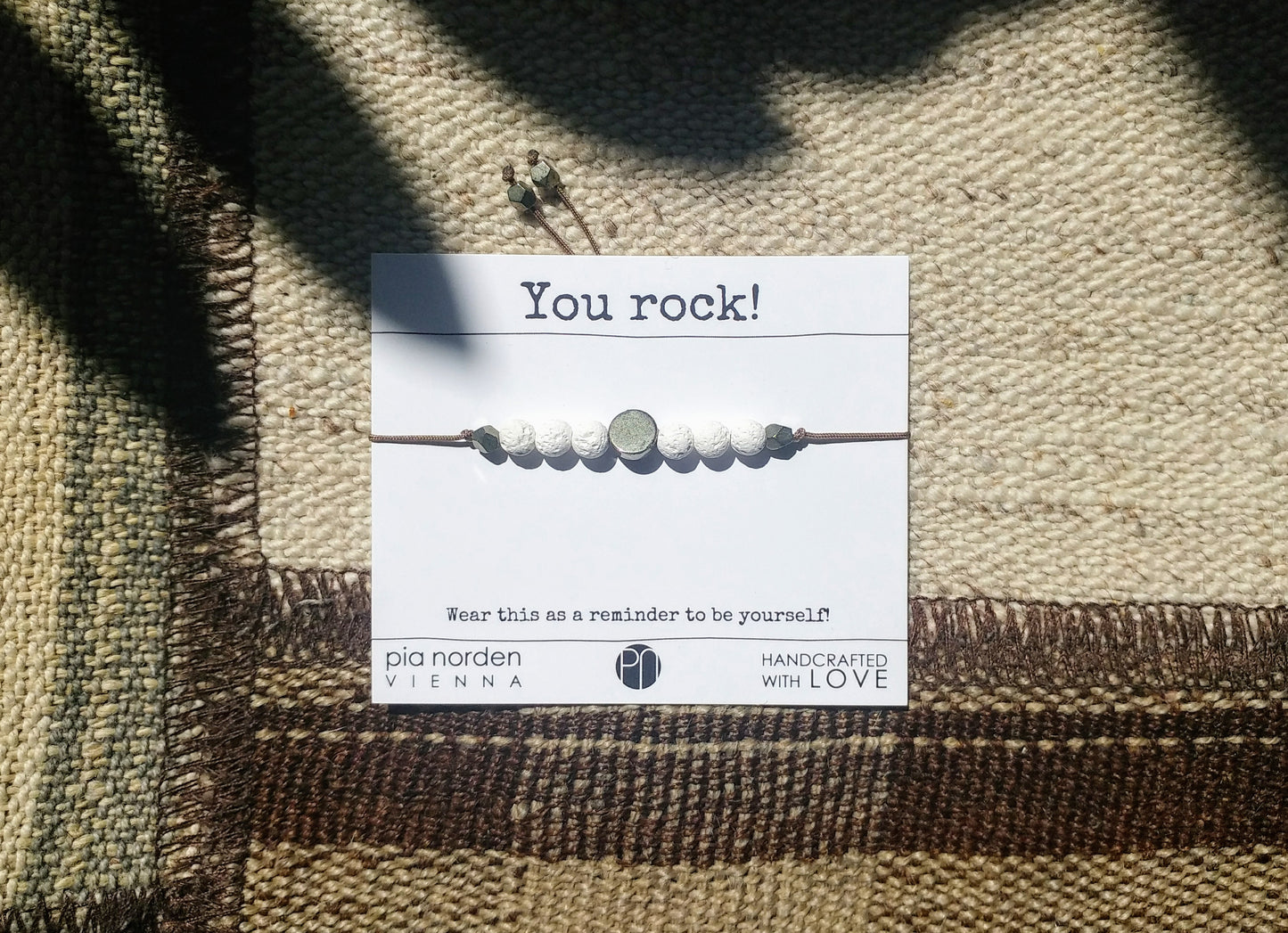 Pyrit und weiße Lava Diffuser Armband