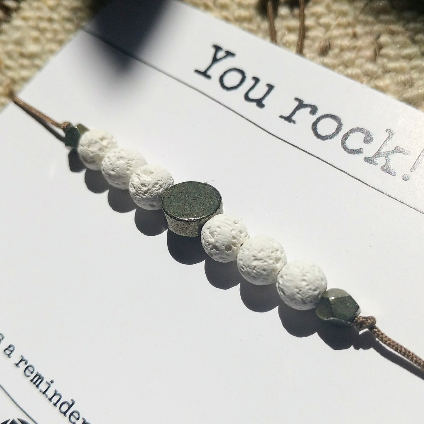Pyrit und weiße Lava Diffuser Armband