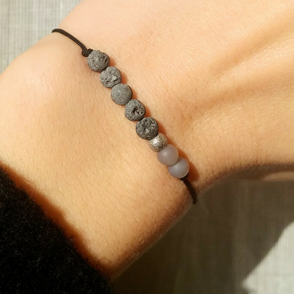 Zierliches Diffuser Armband | Lava & Achat | schwarz
