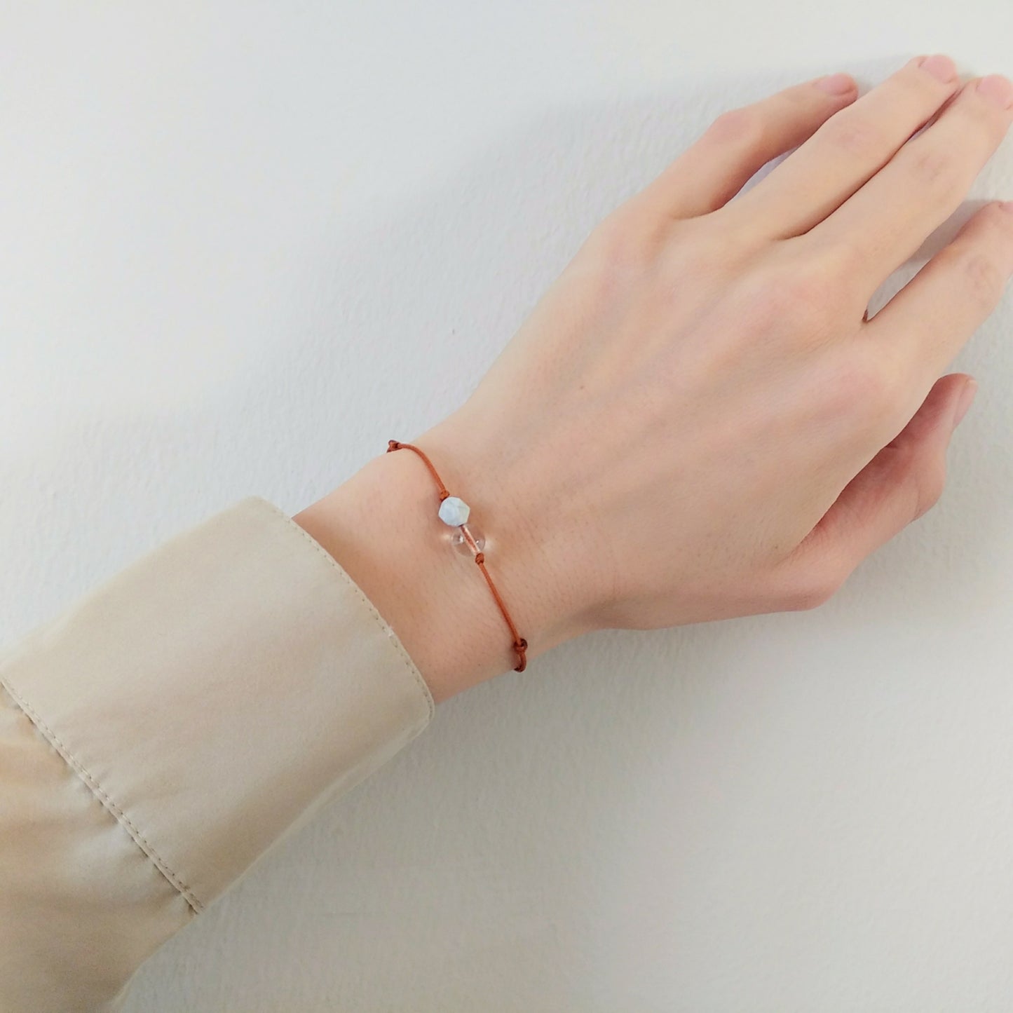 Delicate gemstone bracelet - white & cognac brown | pia norden
