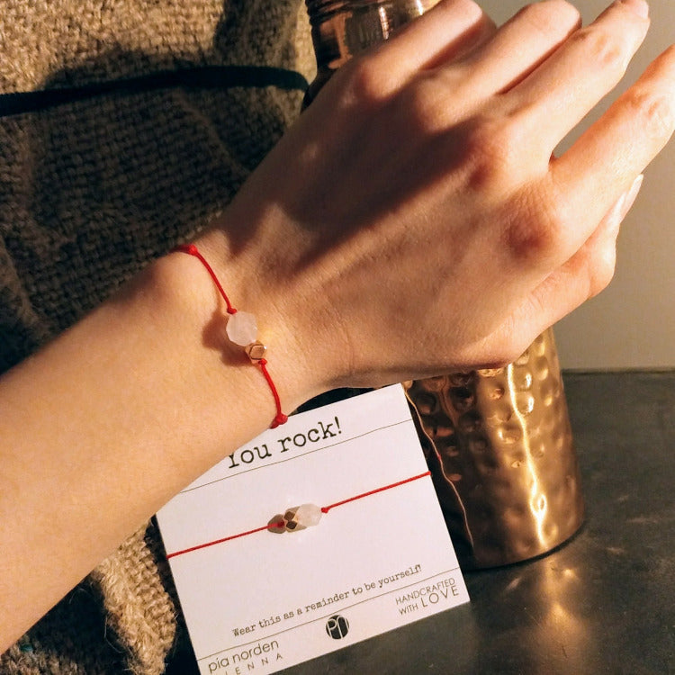 Rotes Armband mit Rosenquarz und Roségold, YOU ROCK, Kupferflasche forrest and love