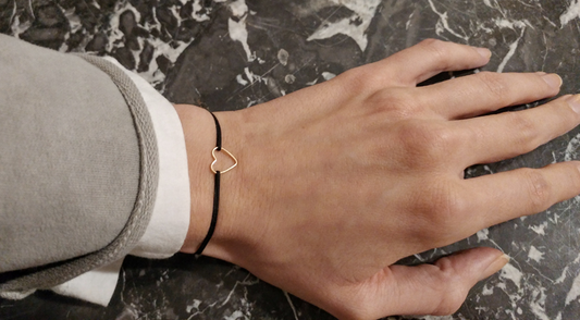 Schlichtes goldenes Herz Armband