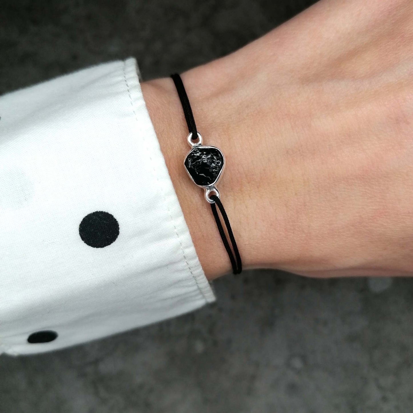 Schwarzer Turmalin und Silber Armband | Schutzstein Schmuck