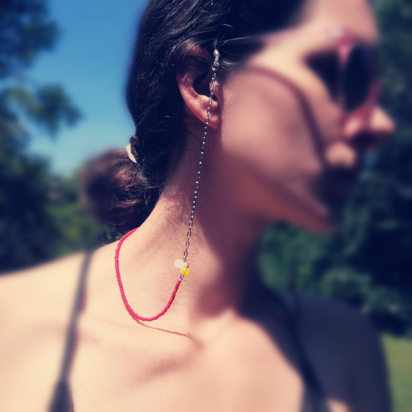 Brillenkette silber rot | Rosenquarz & Mille fiori Tropfen gelb