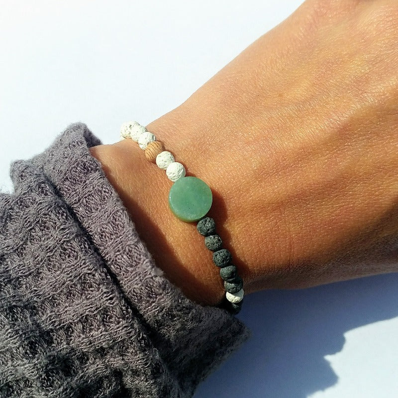 Lava Armband mit grünem Stein by pia norden