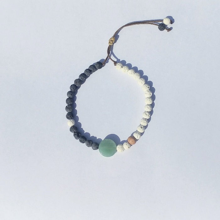 Lava Armband mit grünem Stein by pia norden
