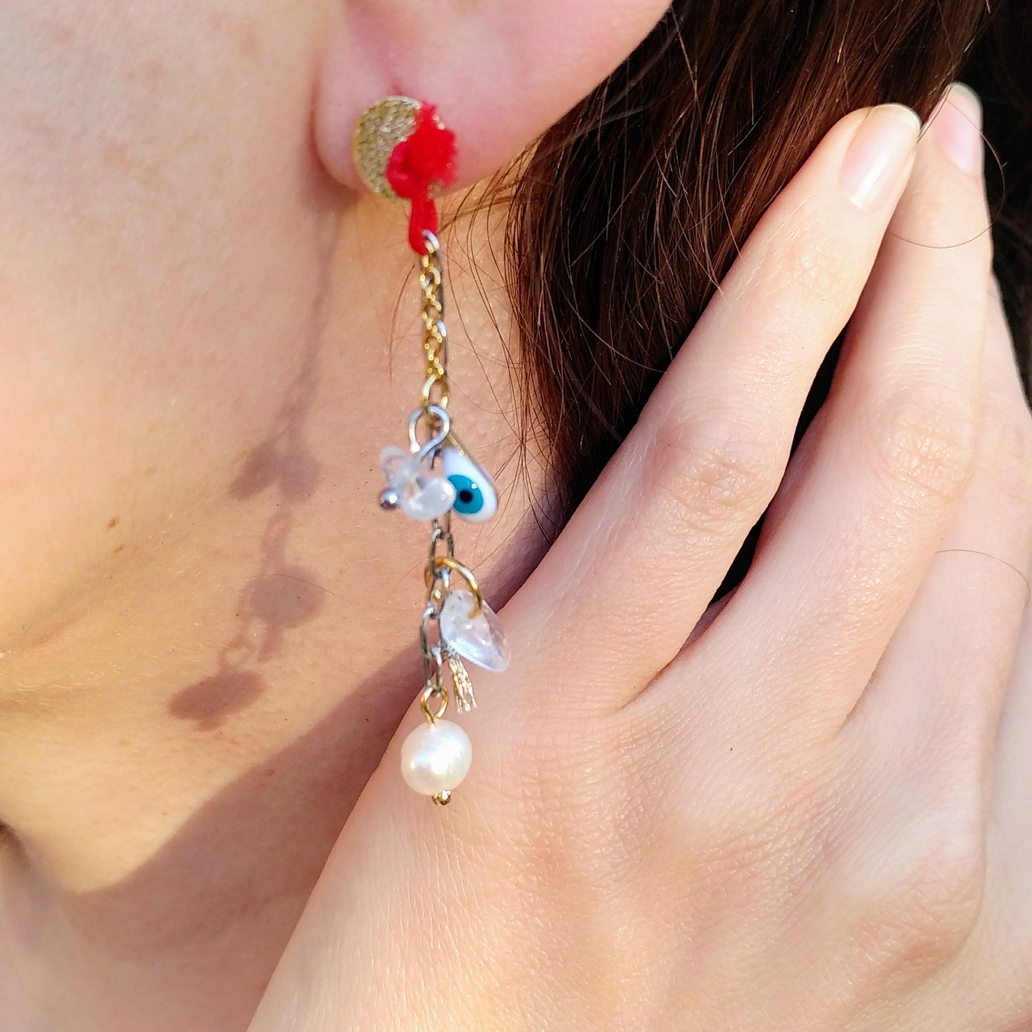 Mismatch Ohrringe 'Rivabella' gold & silber | Perle Bergkristall