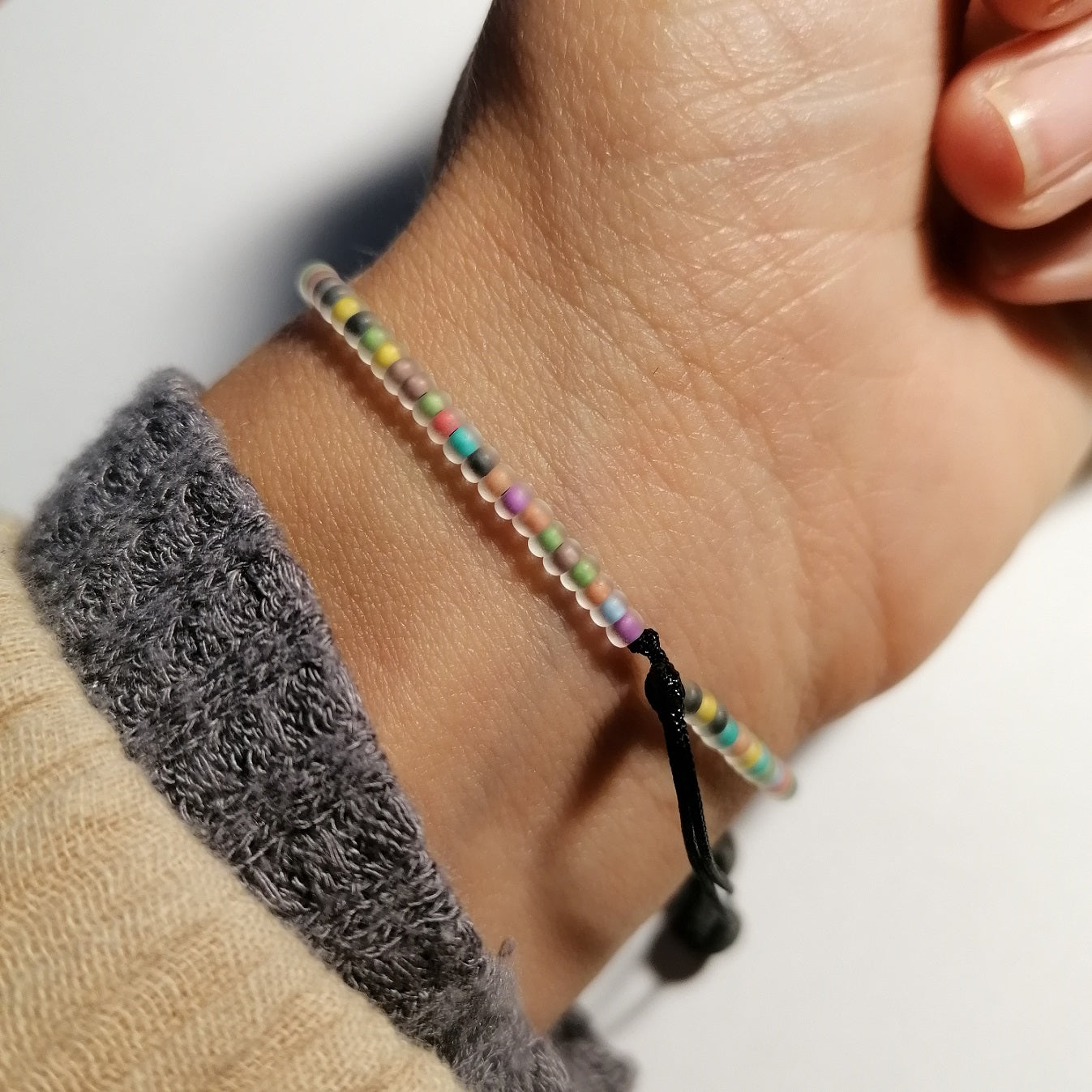 Buntes Diffuser Armband | schwarzer Lavastein & Rosenquarz