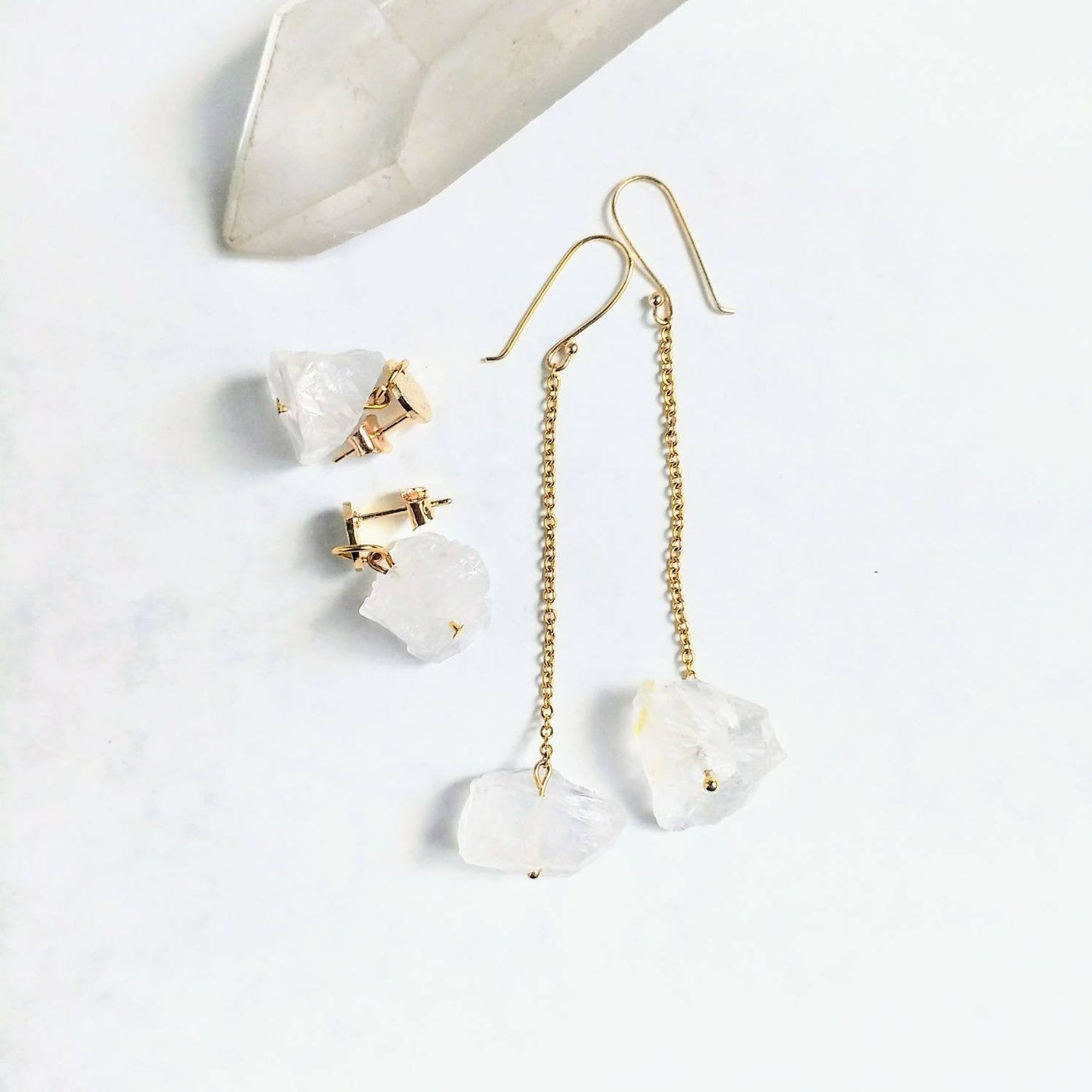Roher Bergkristall Ohrringe gold und silber Ohrstecker
