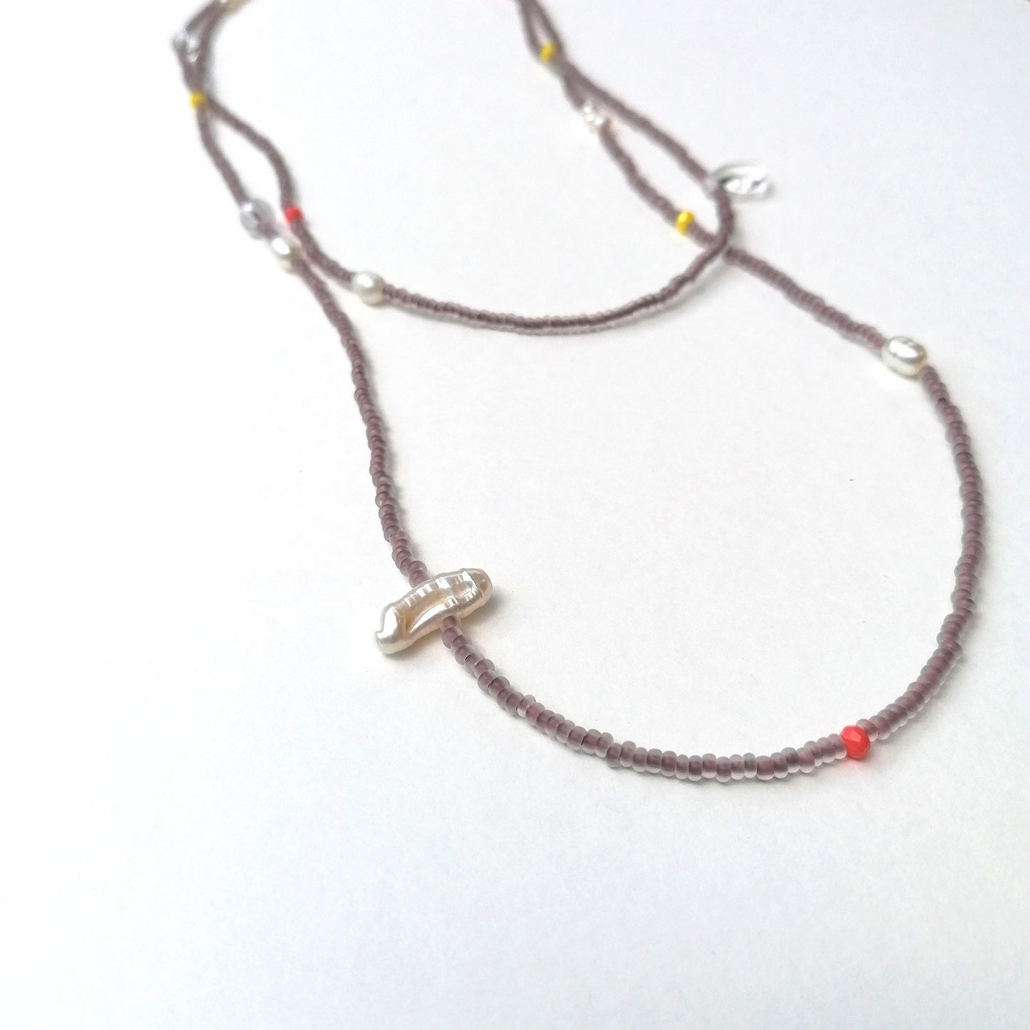 Long necklace with pearls | matt brown white neon | Infinity necklace
