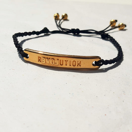 Love Revolution Armband gold & schwarz | pia norden