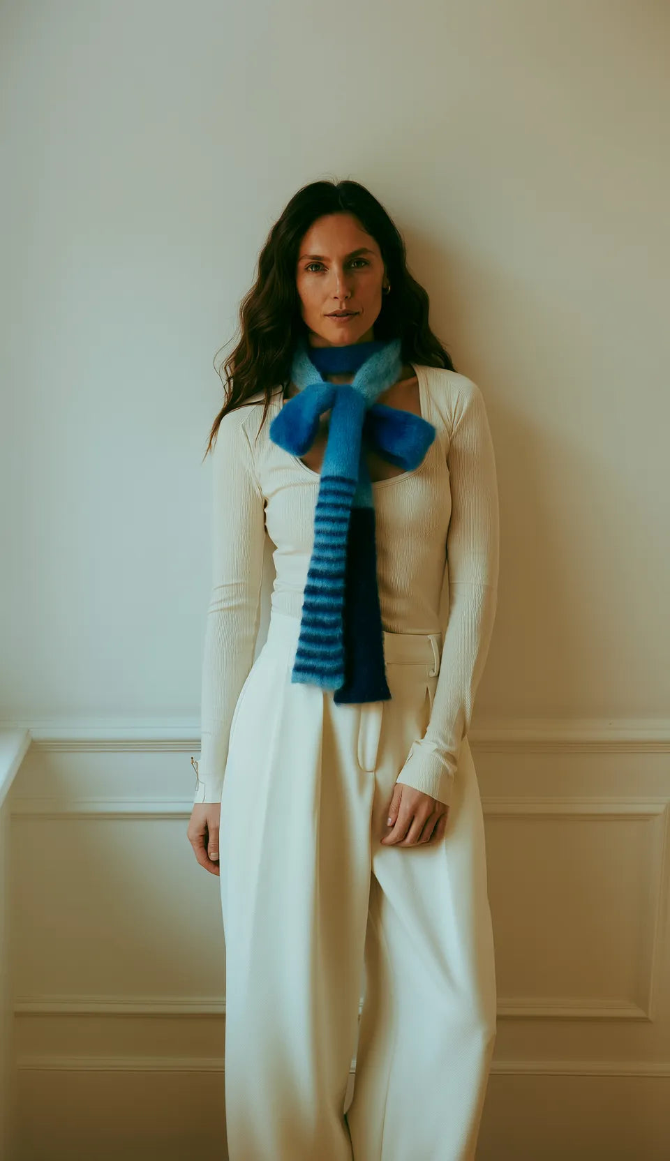 Fluffy Skinny Schal – Luxuriöser Alpaka/Mohair-Mix in Blau-Ombré – Extra Lang (250cm)