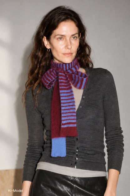 Schmaler langer Schal – Luxuriöser Merino/Mohair-Mix in Weinrot und Blau