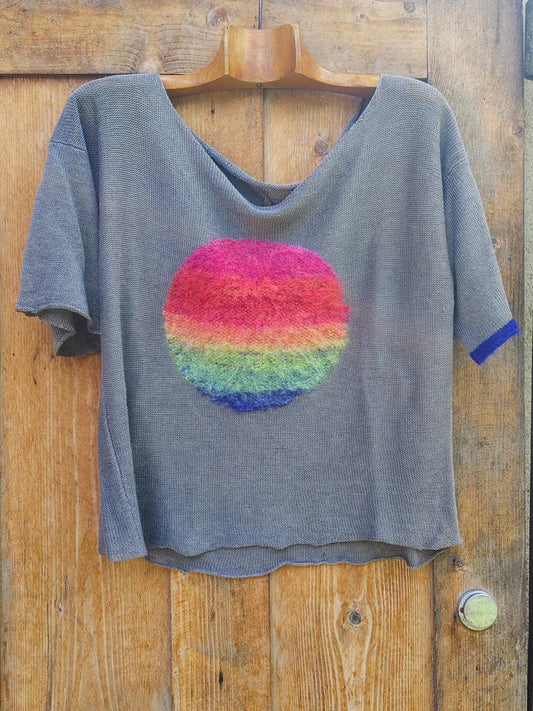 Leinen-Mohair Oversize T-Shirt mit handgestrickter Intarsie