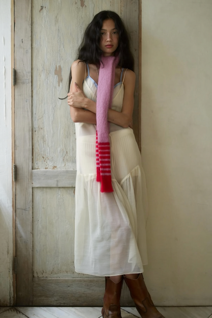 Statement Fluffy Skinny Schal – Mohair & Wolle in Rosa & Rot – Extra Lang (250cm) Unikat