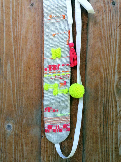 Waist belt woven natural | Details in neon