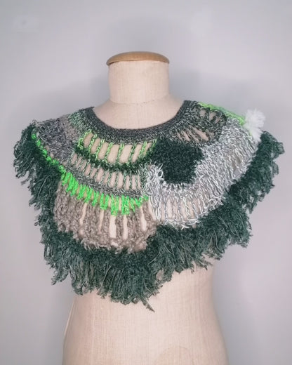 Neckpiece | Collar green | crocheted &amp; knitted