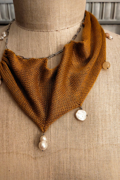 Midas Collier – Strick-Kette mit Barockperlen & Halbedelsteinen | pre-order