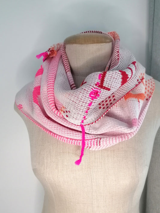 The Anti-Winter Scarf | pink red orange