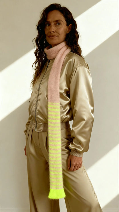 Neon-Gelb & Rosa Fluffy Skinny Schal – Extra Langer Mohair-Mix (220cm)