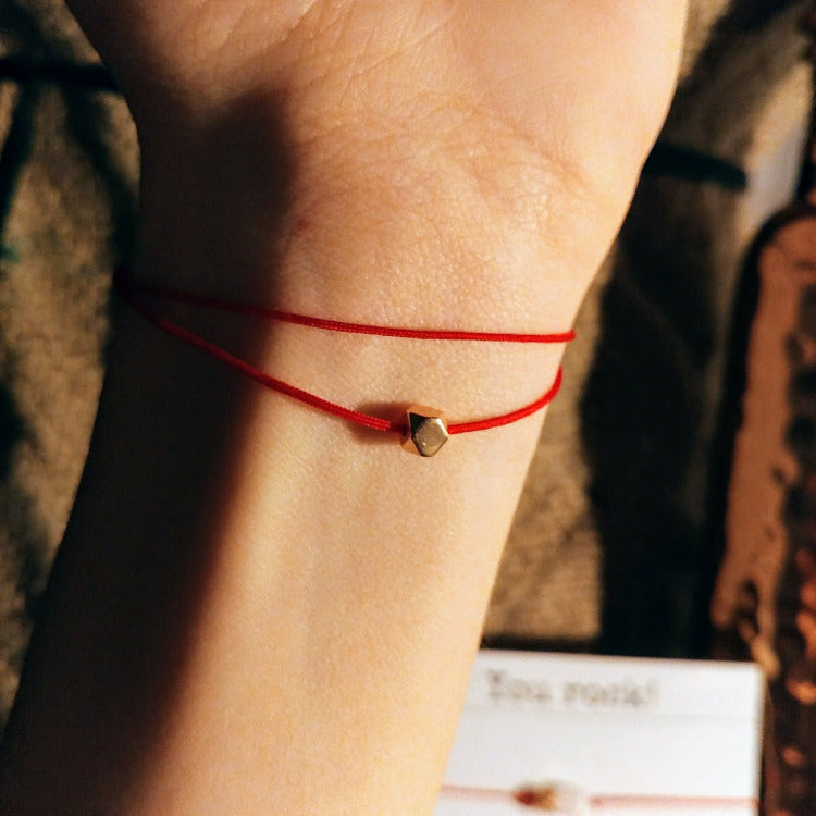 Rotes Armband mit Rosenquarz und Roségold
