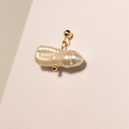 Natürliche Perlen Ohrringe | 18k vergoldete Ohrstecker | pia norden
