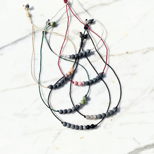 Diffuser Armbänder mit Lava und Edelsteinen